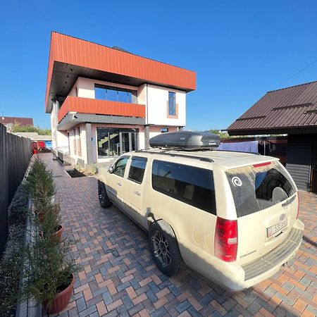 Mongu Hotel Karakol Luaran gambar
