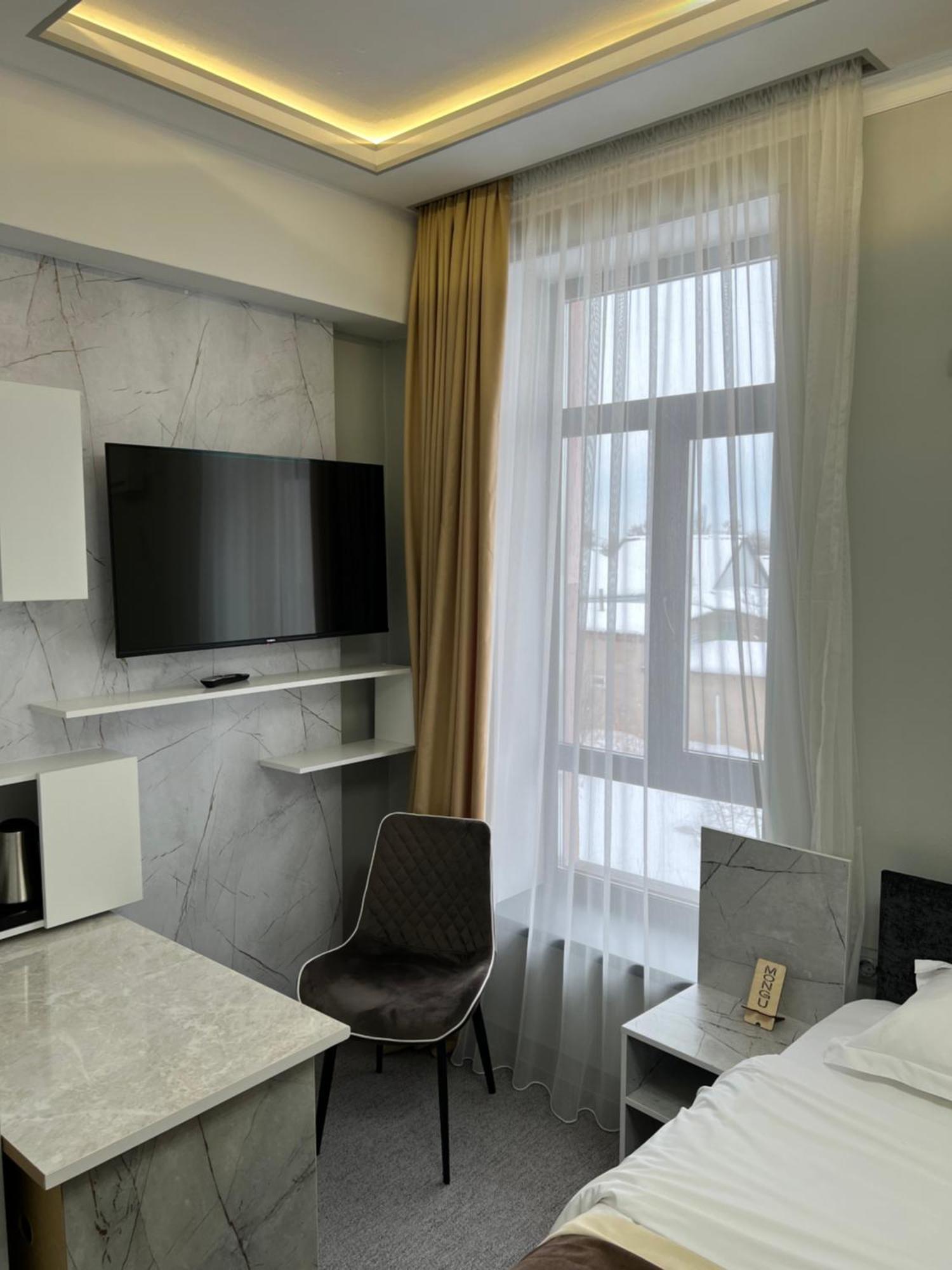 Mongu Hotel Karakol Luaran gambar